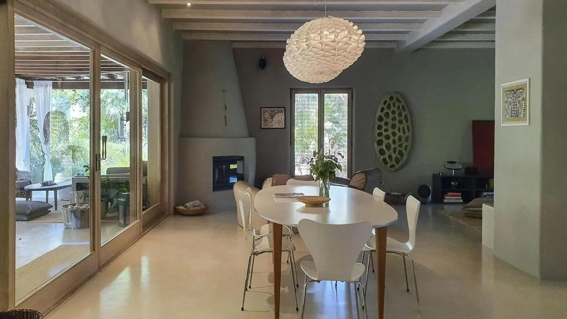 Villa Holiday Home With Wooden-Beamed Patio Santa Gertrudis